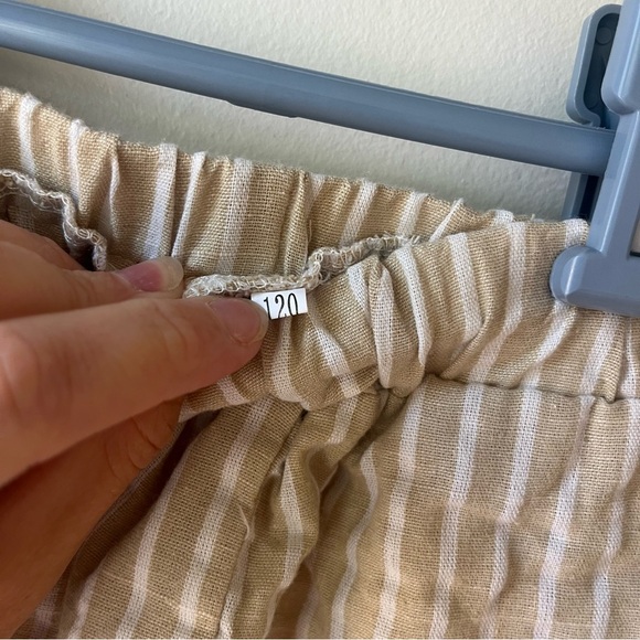🌼 5/$25 SHEIN Kids Beige White Striped Cotton Blend Wide Leg Pants Size 120 Girl - Picture 3 of 10
